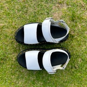 Dr Martens Voss Quad Women’s Size 5 US